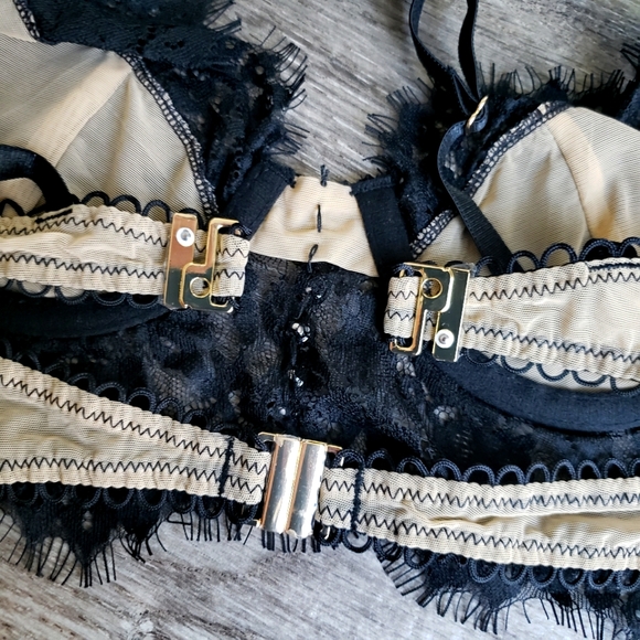 2 Piece | Longline Lace Bustier Bra Top with Matching Thong Panty Set - Picture 8 of 11